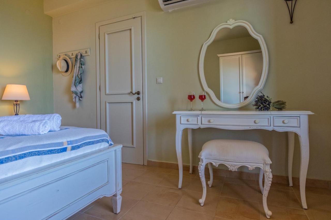 Lourdas Beach View Villa Vlachata Екстериор снимка