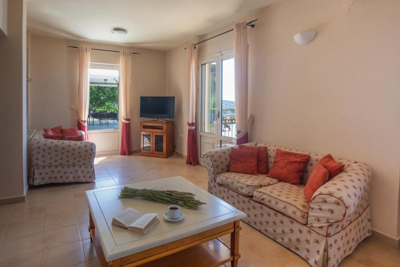 Lourdas Beach View Villa Vlachata Екстериор снимка