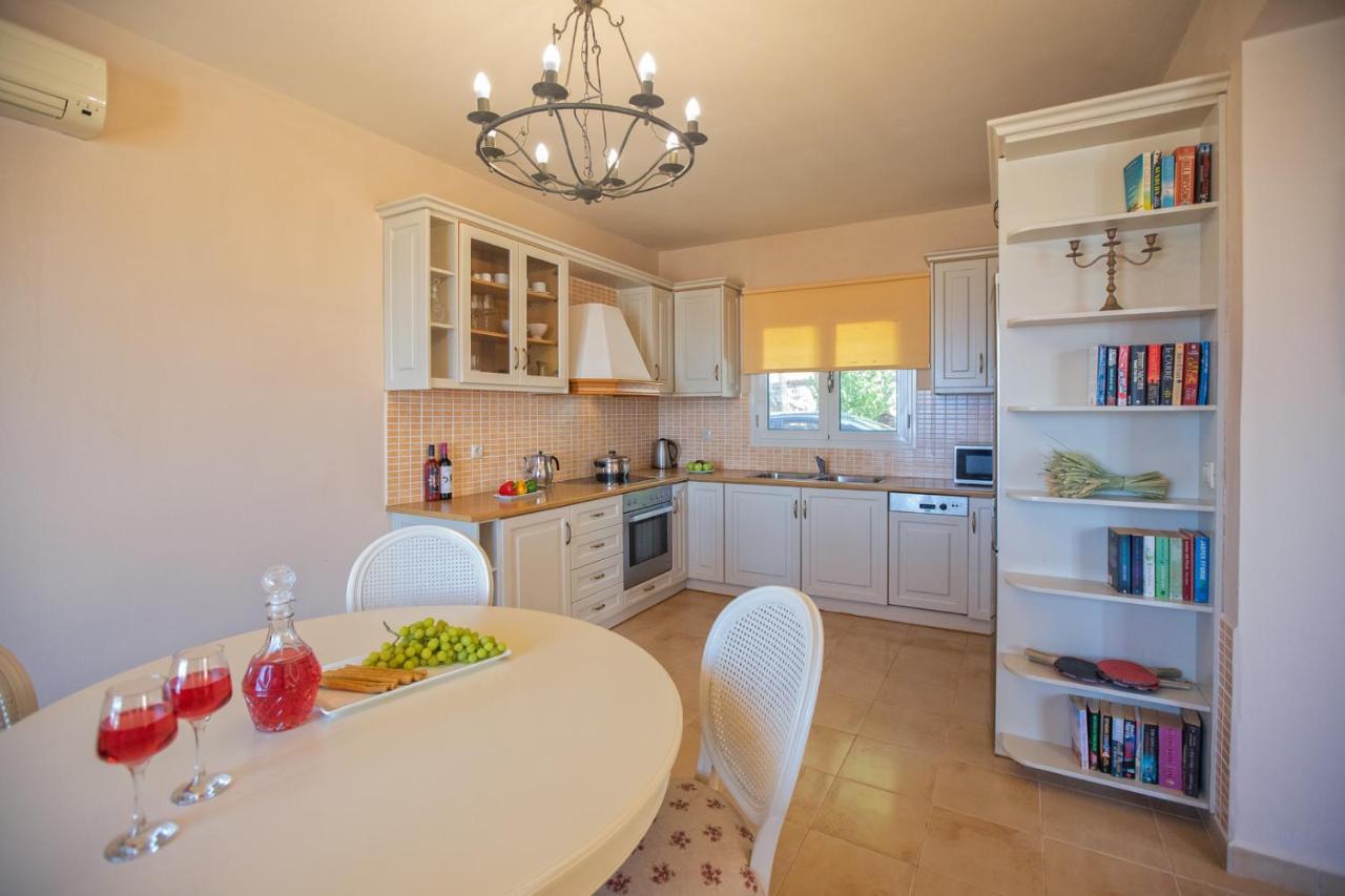 Lourdas Beach View Villa Vlachata Екстериор снимка